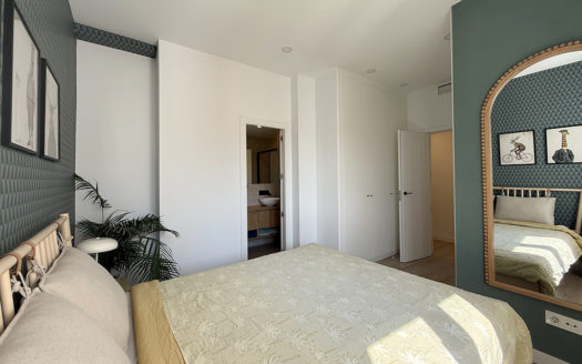 Ref: 47750 . Terraza . Luminoso