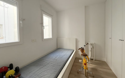 Ref: 47750 . Terraza . Luminoso