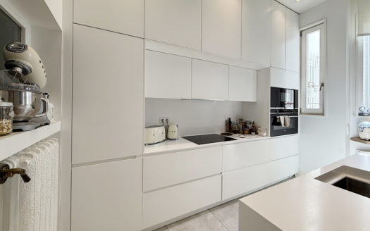 Ref: 48052 . Dos apartamentos independientes