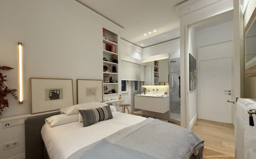 Ref: 48052 . Dos apartamentos independientes