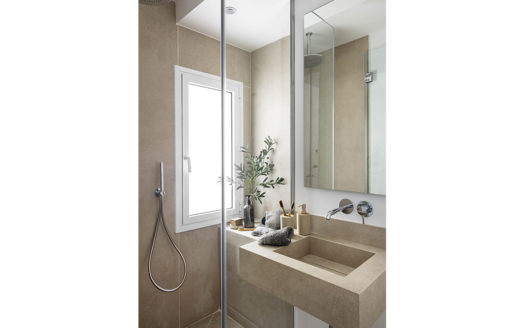 Ref. 47210 . Ático con Terraza