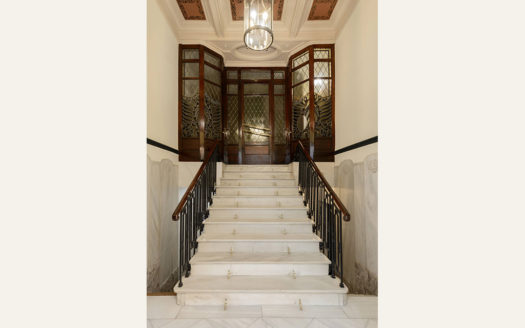 Ref. 45294 . Edificio clásico