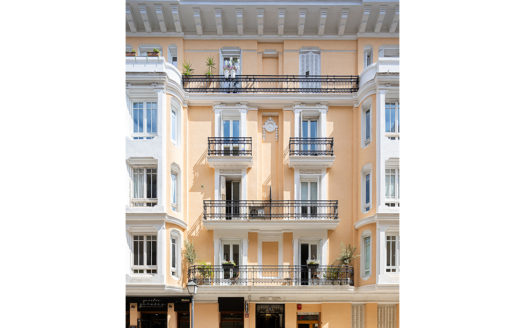 Ref. 46608 . Edificio Representativo